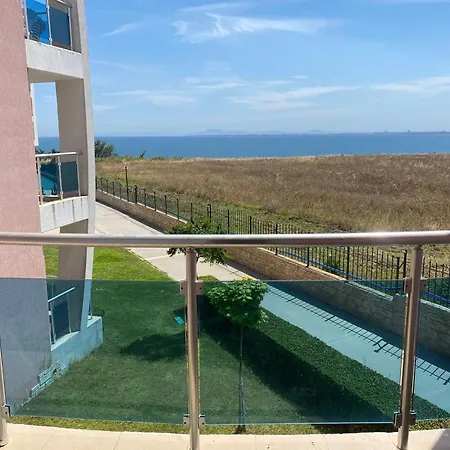 Διαμέρισμα Студио Първа Линия С Гледка Море- Равда Ράβντα